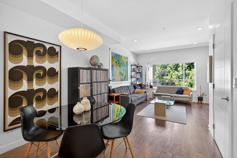 217 455 E 16th Avenue Vancouver, BC - 3