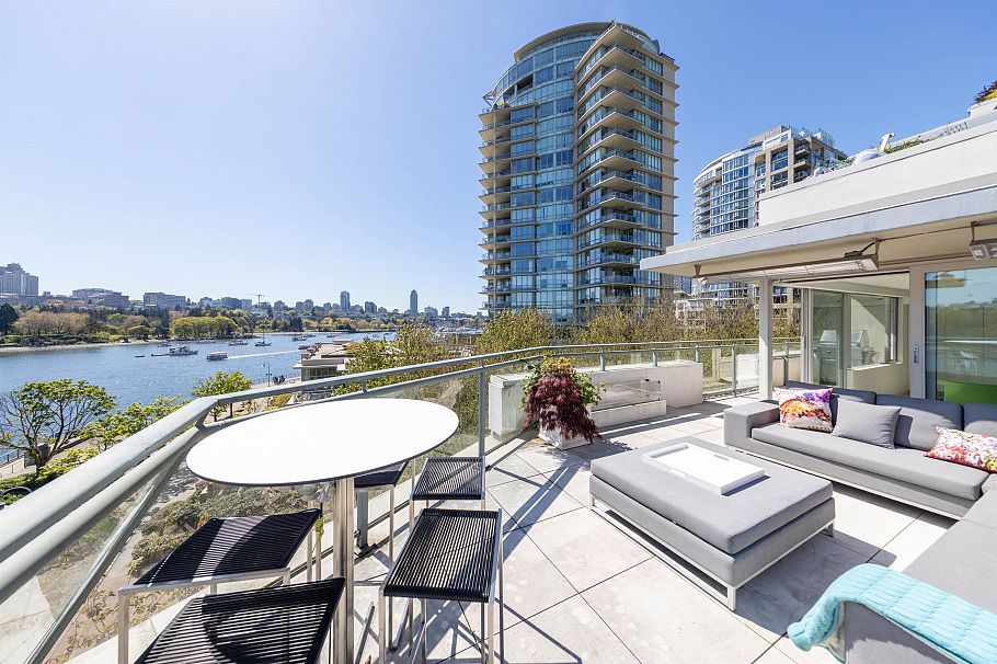 606 1288 Marinaside Crescent Vancouver, BC - 5