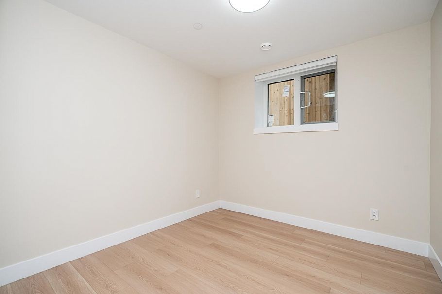 2826 Cheyenne Avenue Vancouver, BC - 22