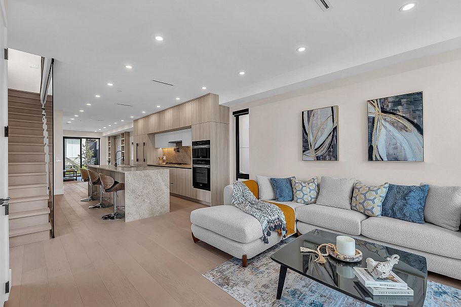 502 E 5th Street North Vancouver, BC - 4