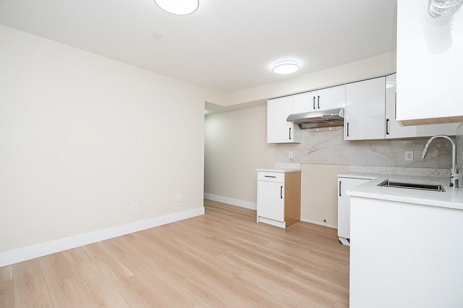 2826 Cheyenne Avenue Vancouver, BC - 17