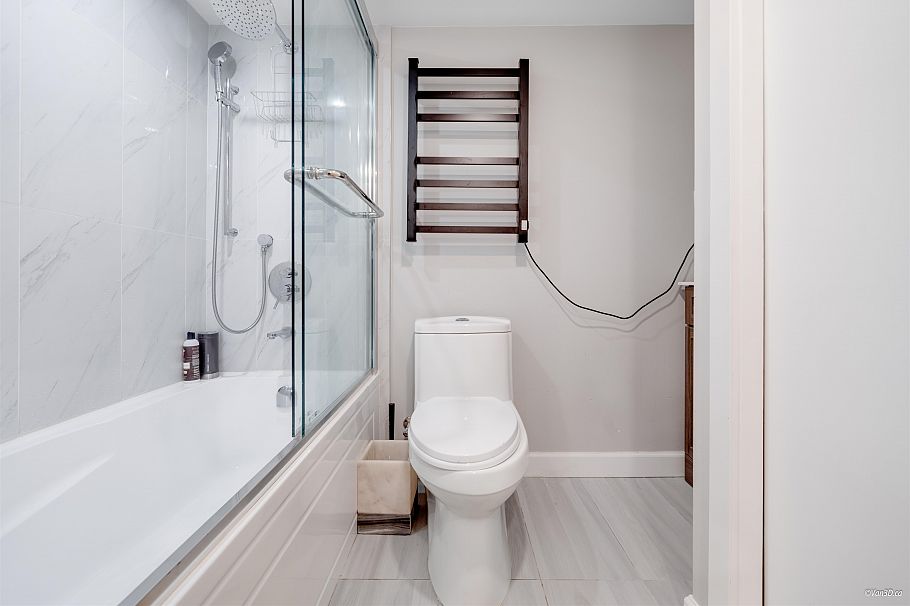 3870 Emerald Drive North Vancouver, BC - 29