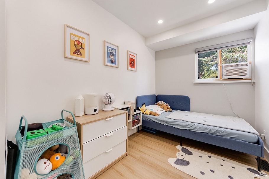 66 3433 E 49th Avenue Vancouver, BC - 17