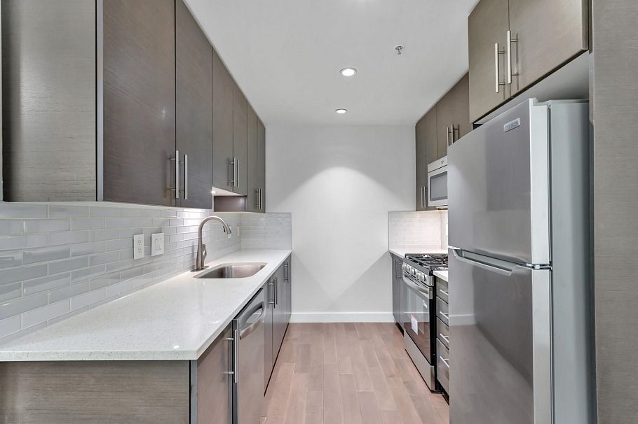 105 3294 Mt Seymour Parkway North Vancouver, BC - 14