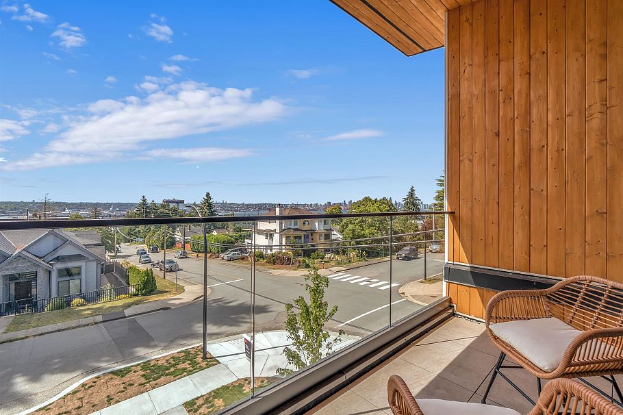 502 E 5th Street North Vancouver, BC - 30