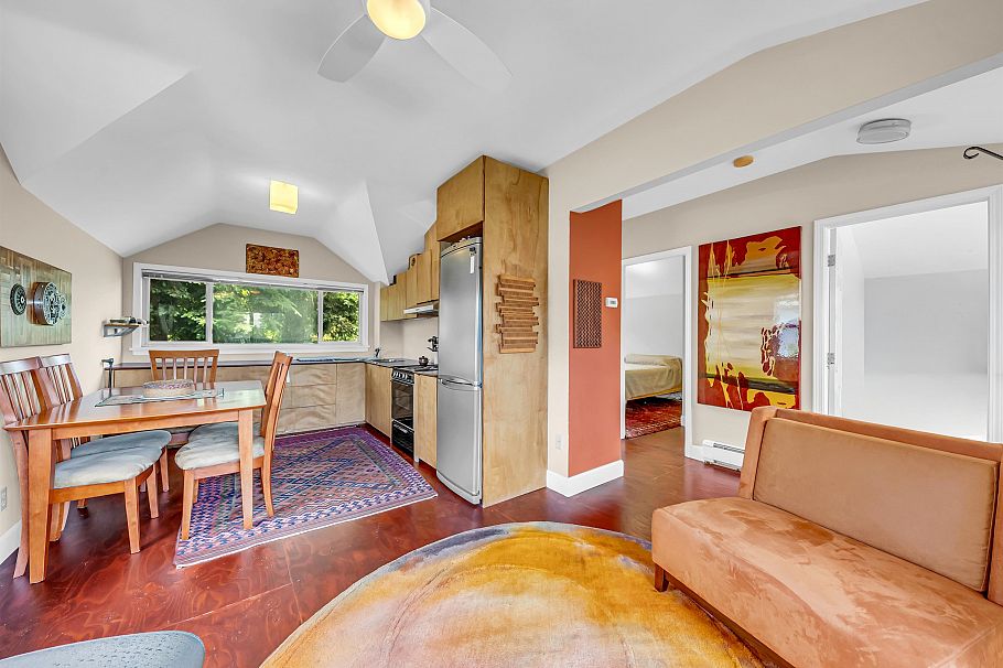 2474 East 5th Avenue Vancouver, BC - 22