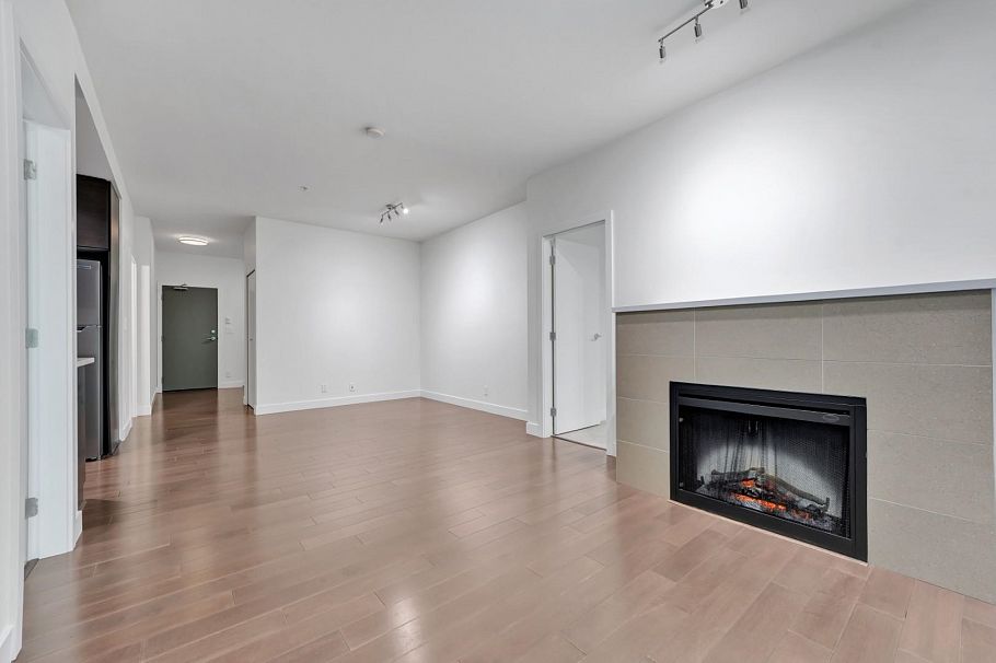 105 3294 Mt Seymour Parkway North Vancouver, BC - 16