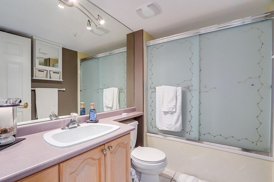 1150 Lynn Valley Road North Vancouver, BC - 17