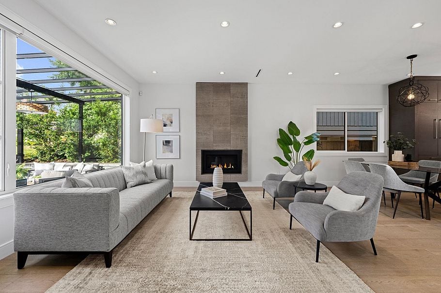 231 E 27 Street North Vancouver, BC - 8
