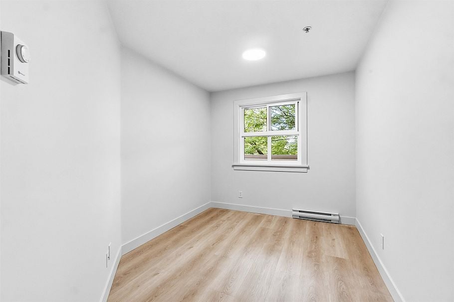 305 2928 Commercial Drive Vancouver, BC - 16