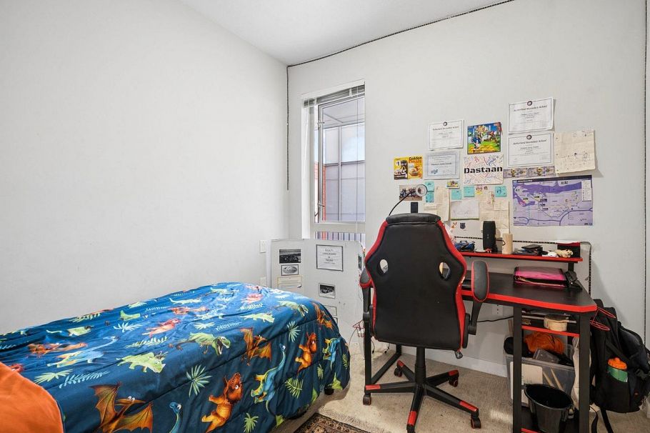 213 2651 Library Lane North Vancouver, BC - 11