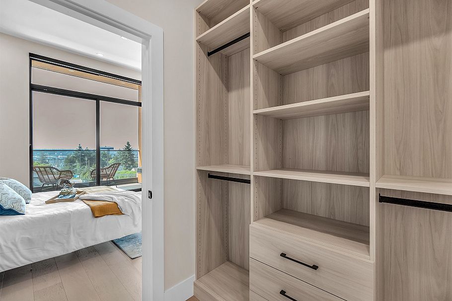 502 E 5th Street North Vancouver, BC - 17