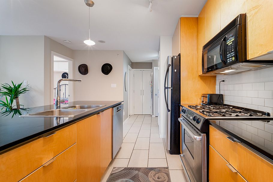 506 989 Beatty Street Vancouver, BC - 11