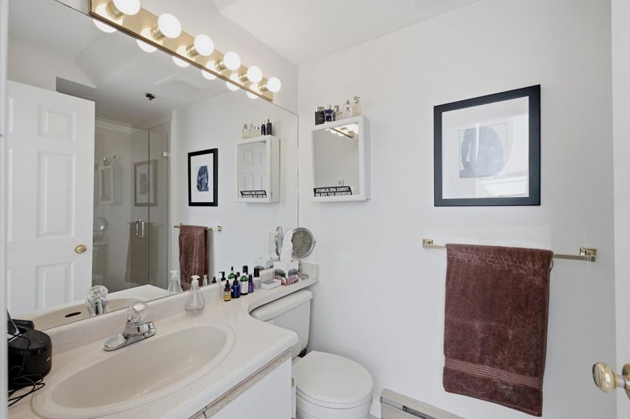 5 4149 Sophia Street Vancouver, BC - 23