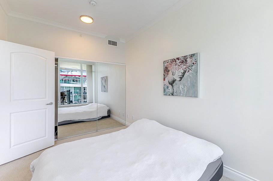 901 175 Victory Ship Way North Vancouver, BC - 12