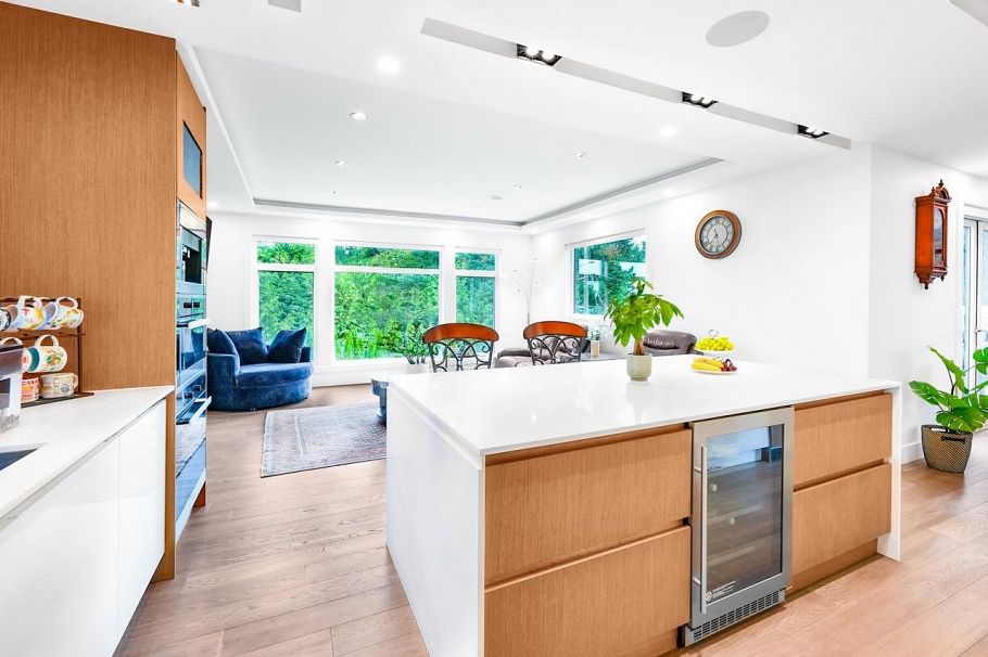 4399 Highland Boulevard North Vancouver, BC - 13