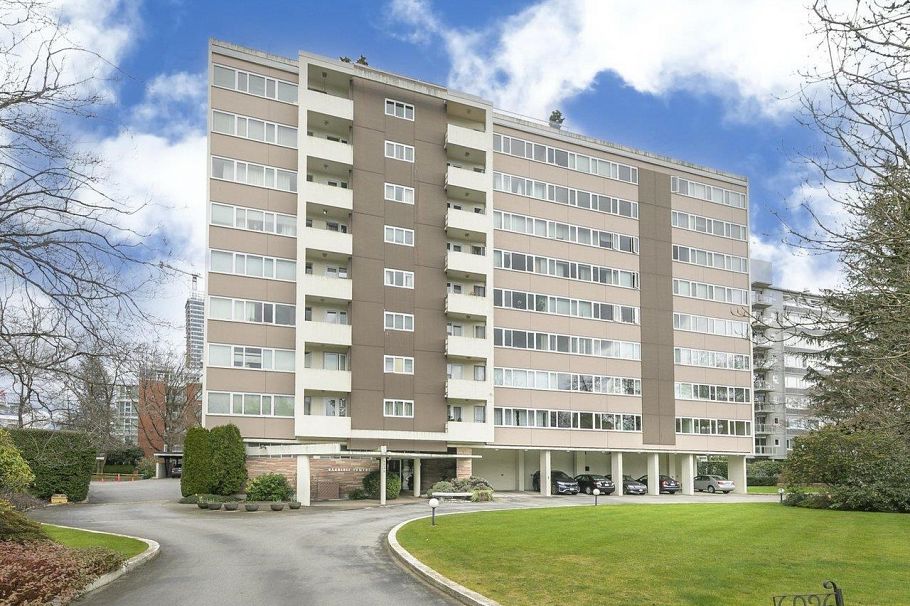 204 6026 Tisdall Street Vancouver, BC - 1