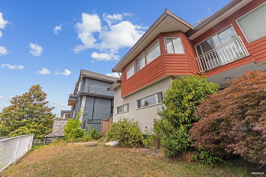2087 Harrison Drive Vancouver, BC - 5