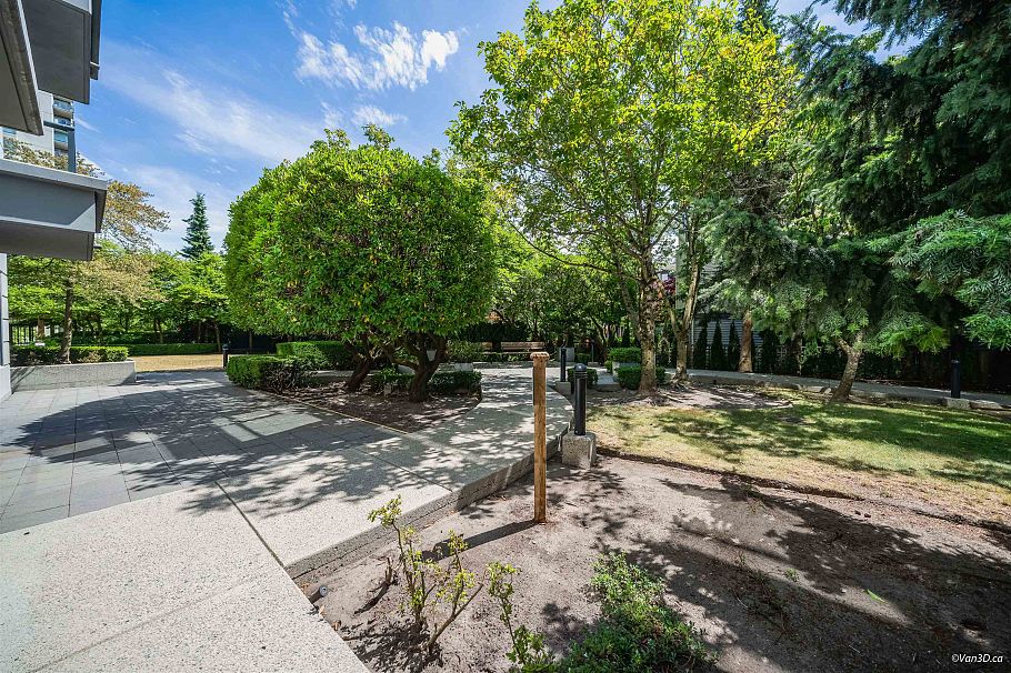 707 3520 Crowley Drive Vancouver, BC - 21