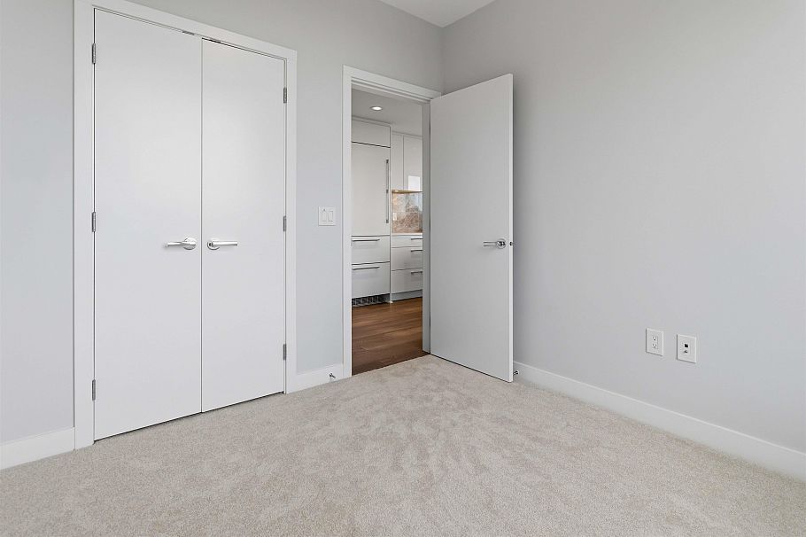 1002 5410 Shortcut Road Vancouver, BC - 20