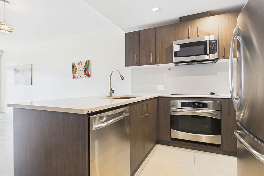 617 5983 Gray Avenue Vancouver, BC - 3