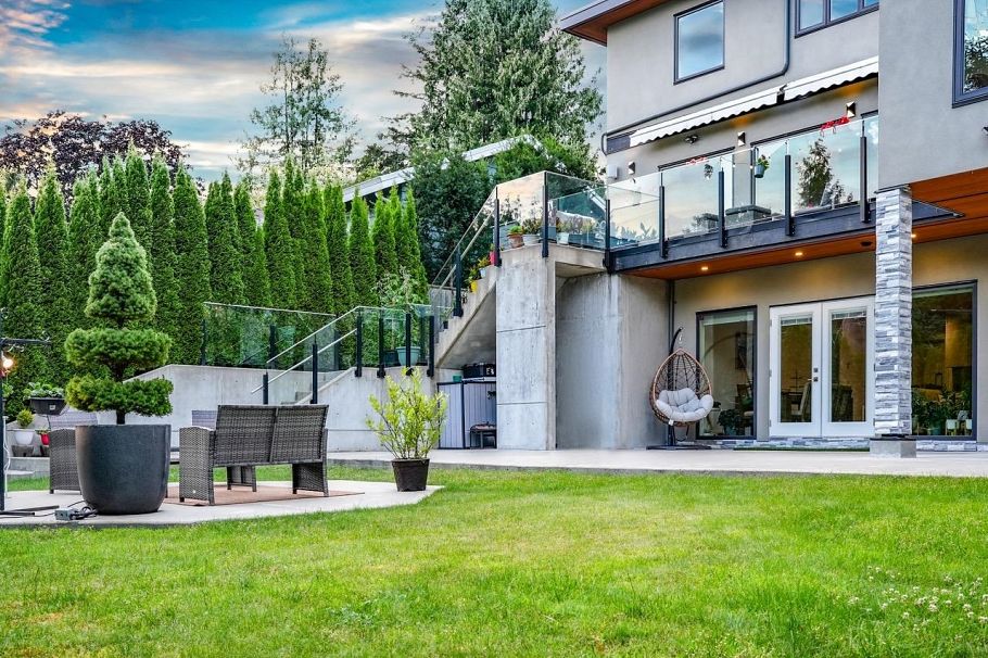 4399 Highland Boulevard North Vancouver, BC - 39