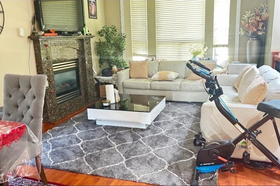 6128 St Catherine Street Vancouver, BC - 4