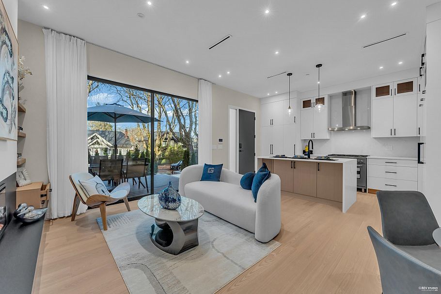 1 4150 W 14th Avenue Vancouver, BC - 9