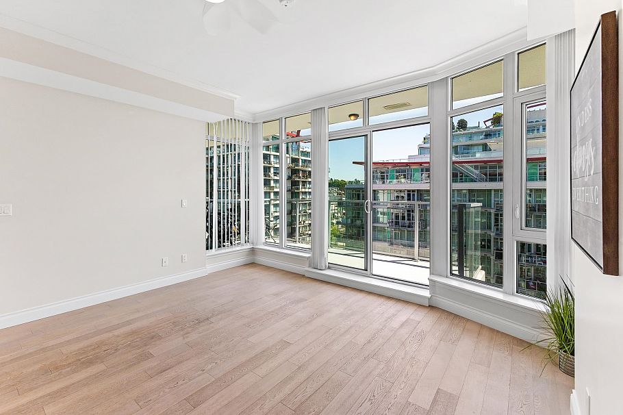 901 175 Victory Ship Way North Vancouver, BC - 10