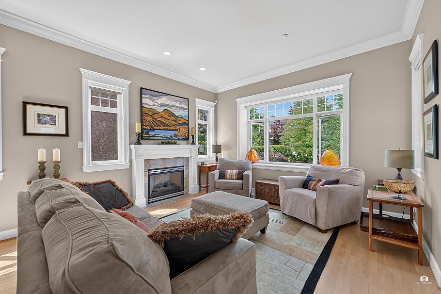 3566 W 23rd Avenue Vancouver, BC - 7