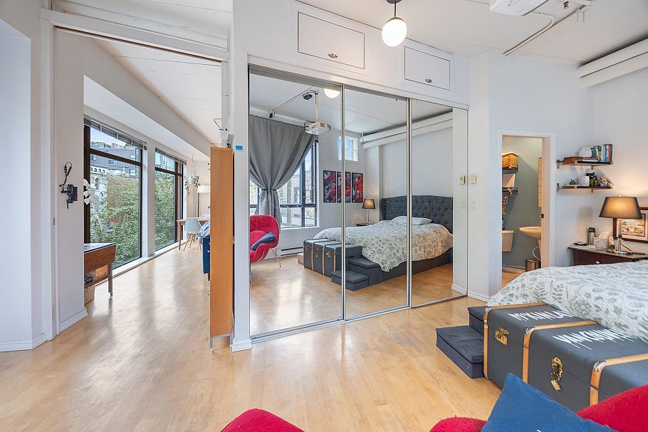 301 28 Powell Street Vancouver, BC - 25