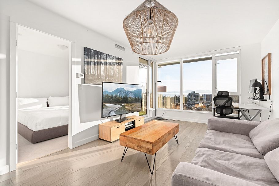2110 3355 Binning Road Vancouver, BC - 2