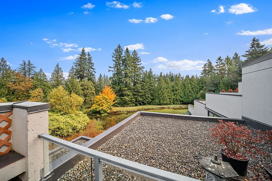 404 4900 Cartier Street Vancouver, BC - 2