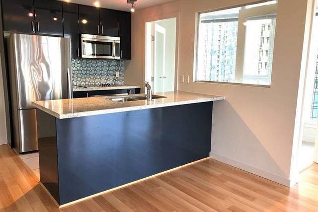 2001 1188 W Pender Street Vancouver, BC - 11
