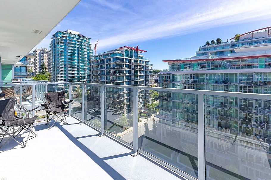 901 175 Victory Ship Way North Vancouver, BC - 15