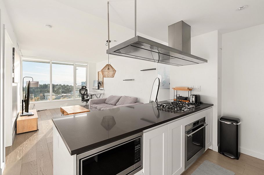 2110 3355 Binning Road Vancouver, BC - 13