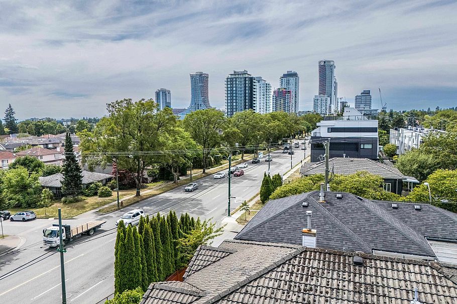 87 W 41st Avenue Vancouver, BC - 30