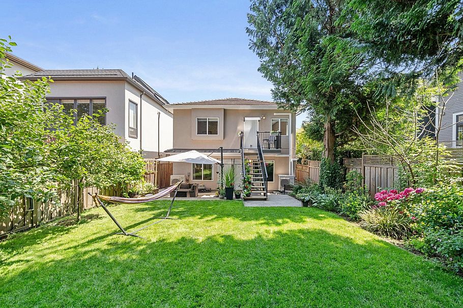 4273 Quebec Street Vancouver, BC - 32