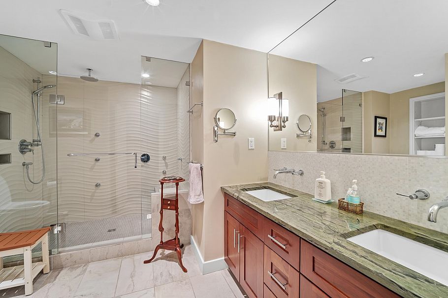 404 4900 Cartier Street Vancouver, BC - 23