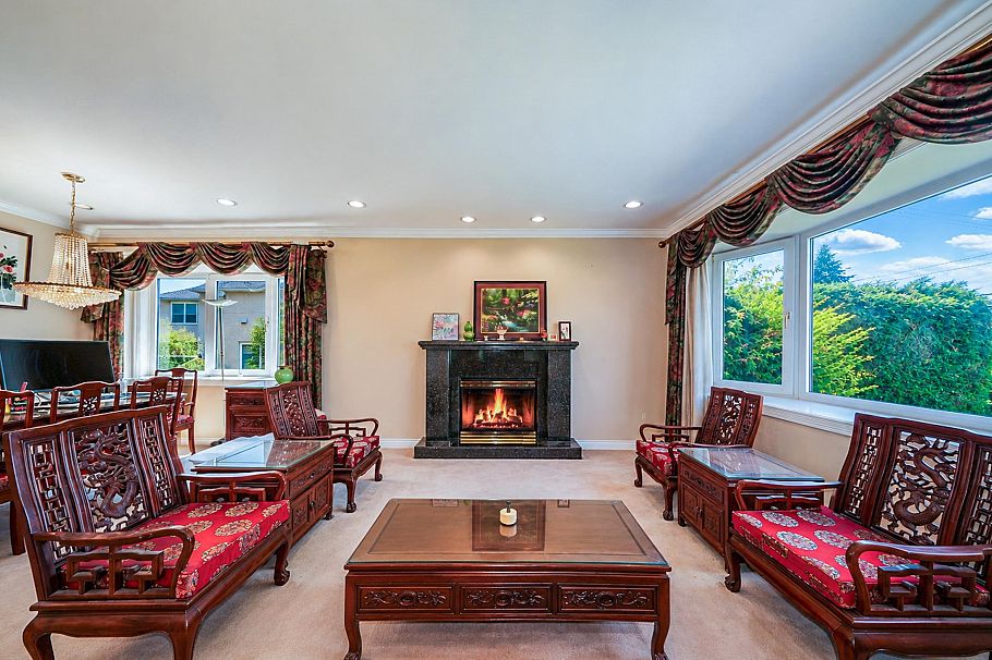 6718 Arbutus Street Vancouver, BC - 5