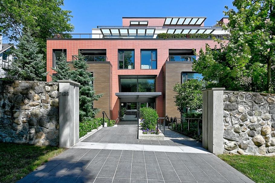 204 7128 Adera Street Vancouver, BC - 1