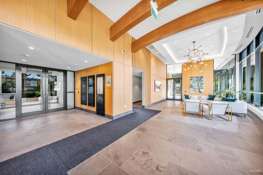 1107 5410 Shortcut Road Vancouver, BC - 4