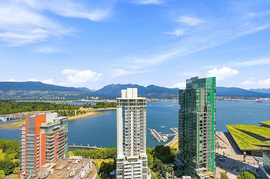 3306 1111 W Pender Street Vancouver, BC - 2