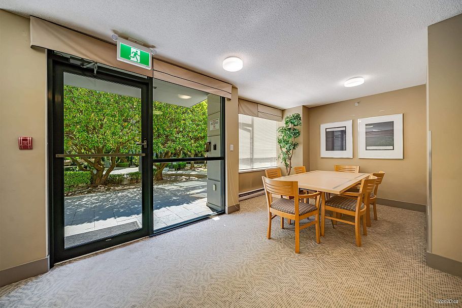 707 3520 Crowley Drive Vancouver, BC - 19