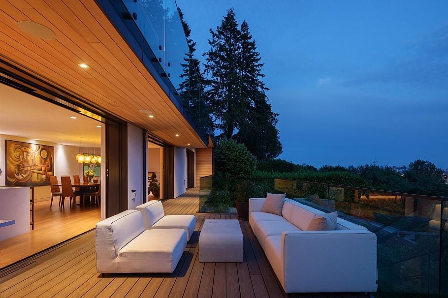 1295 W Keith Road North Vancouver, BC - 26