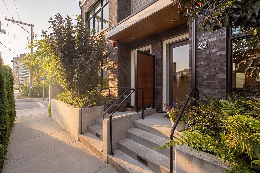 20 1960 Glenaire Drive North Vancouver, BC - 22