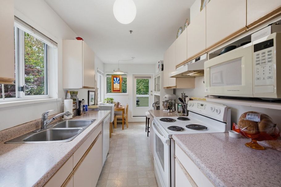 5 4149 Sophia Street Vancouver, BC - 14