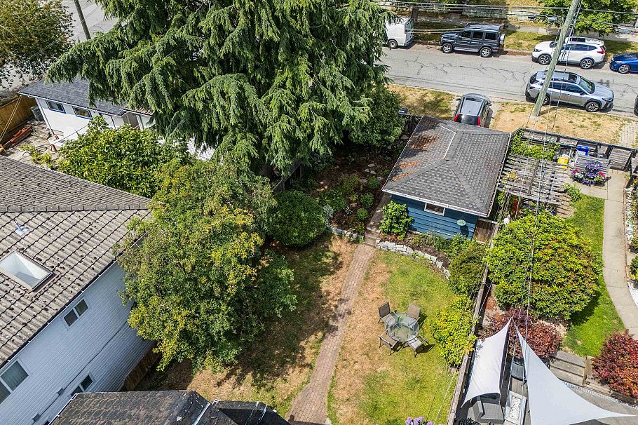 87 W 41st Avenue Vancouver, BC - 33