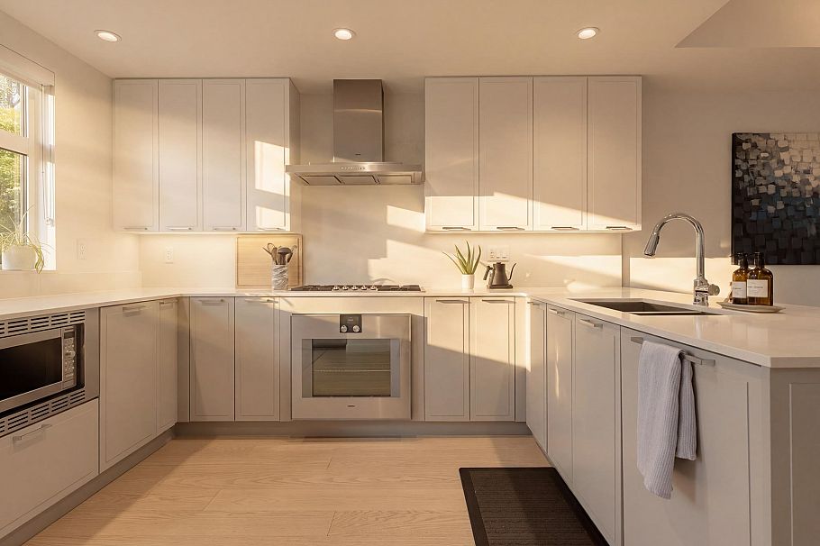 20 1960 Glenaire Drive North Vancouver, BC - 7