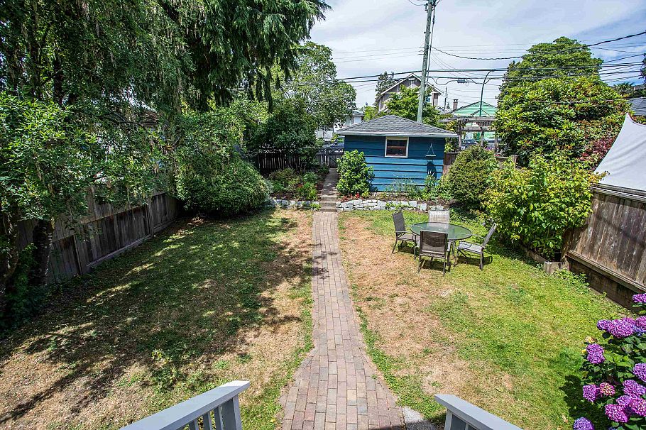 87 W 41st Avenue Vancouver, BC - 25